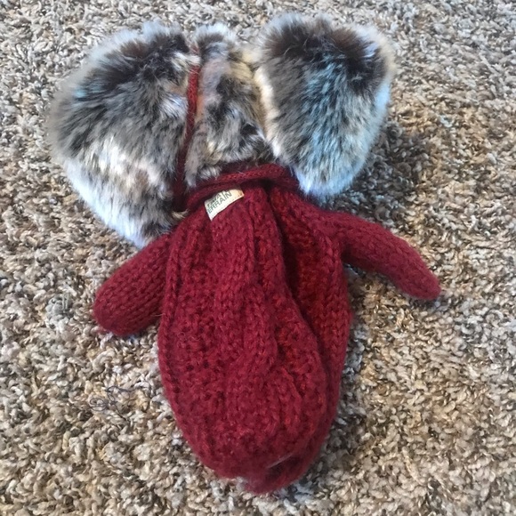 $5 for 2 or more NWOT mittens - Picture 1 of 4